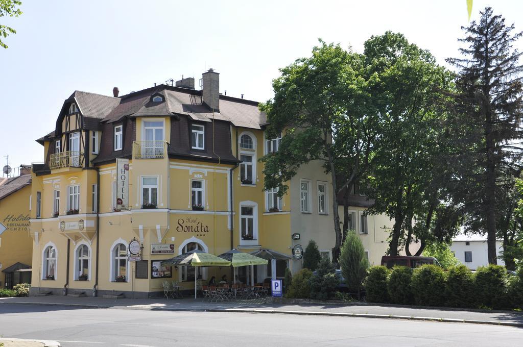 Wellness Hotel Sonata Mariánské Lázně Extérieur photo